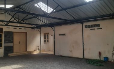 Di sewakan luas lega dkt pasar Klewer Coyudan