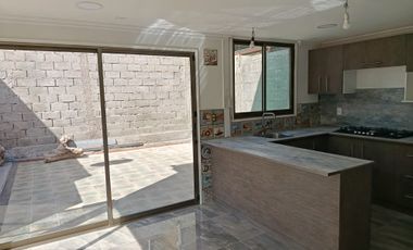 Se arrienda casa dos pisos   comuna de Alto Hospicio Iquique