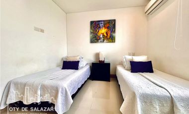 Apartamento turístico frente al mar