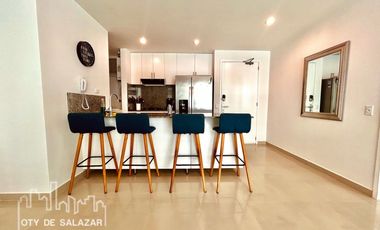 Apartamento turístico con amplio balcón con vista al mar y atardeceres