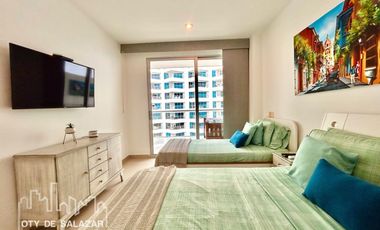 Apartamento turístico con amplio balcón con vista al mar y atardeceres