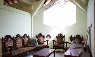 Rumah di sumber banjarsari lokasi strategis 2 muka