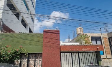 CASA EN RENTA SIN AVAL / EXCELENTE UBICACION EN COLONIA LAS PLAZAS