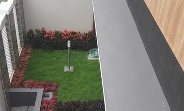 JUAL RUMAH BARU DUA LANTI DI DKT JLN KAPTEN TENDEAN YOGYA