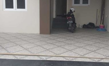 JUAL RUMAH BARU DUA LANTI DI DKT JLN KAPTEN TENDEAN YOGYA