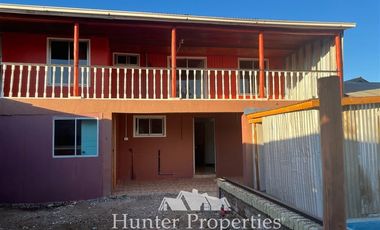 Casa en Venta en cercano a calle 8 sur con 33 oriente , esta detrás de la copa de agua