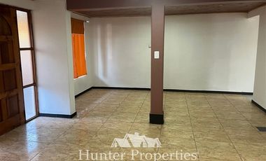 Casa en Venta en cercano a calle 8 sur con 33 oriente , esta detrás de la copa de agua