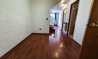 Casa Impecable! Ampliada y regularizada!