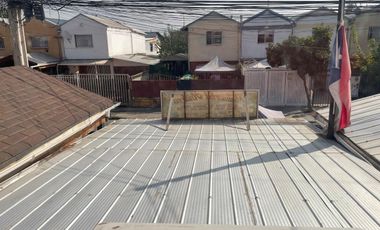 Vivienda con Local Comercial