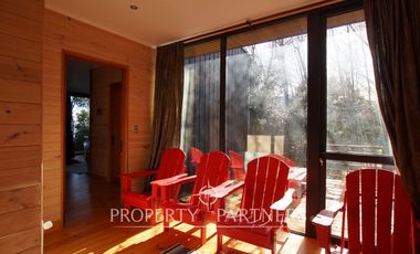 OPORTUNIDAD!! Propiedad ubicada borde lago, con orientación en todos los sentidos.