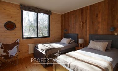 OPORTUNIDAD!! Propiedad ubicada borde lago, con orientación en todos los sentidos.