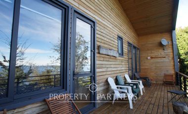 OPORTUNIDAD!! Propiedad ubicada borde lago, con orientación en todos los sentidos.