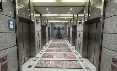 Oficina habilitada en perfecto estado.