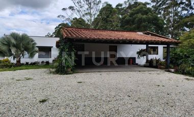 Renta Casa Finca en La Ceja