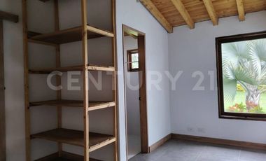 Renta Casa Finca en La Ceja