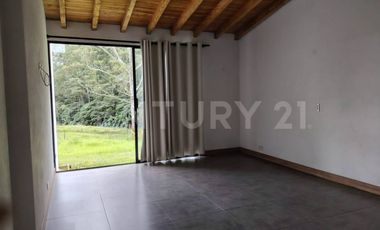 Renta Casa Finca en La Ceja