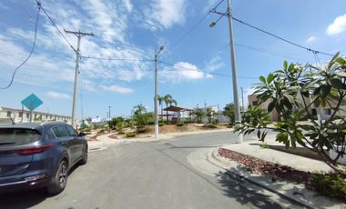 Se alquila casa en Villa Geranio 3  VicY