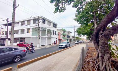 Departamento en Alquiler al Sur Av. Domingo Comin frente a la Saiba  KatS
