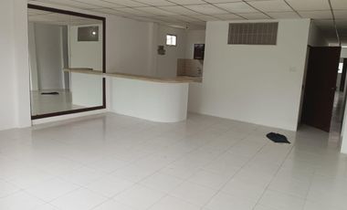 Departamento en Alquiler al Sur Av. Domingo Comin frente a la Saiba  KatS