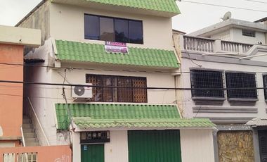 Departamento en Alquiler al Sur Av. Domingo Comin frente a la Saiba  KatS