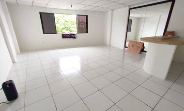 Departamento en Alquiler al Sur Av. Domingo Comin frente a la Saiba  KatS