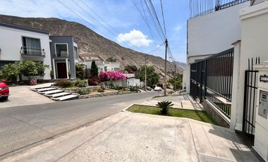 Casa en Venta Urb. Lomas de la Planicie Cieneguilla