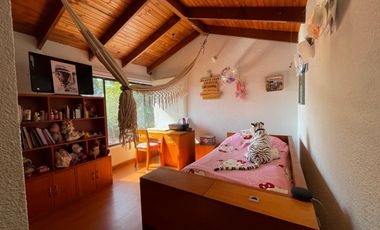 Se arrienda Casa Campestre en Conjunto Finca La Arboleda, Cota