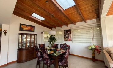 Se arrienda Casa Campestre en Conjunto Finca La Arboleda, Cota