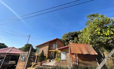 Se arrienda Casa Campestre en Conjunto Finca La Arboleda, Cota
