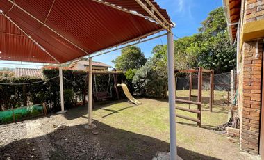 Se arrienda Casa Campestre en Conjunto Finca La Arboleda, Cota