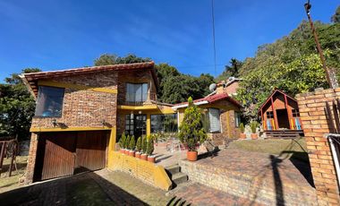 Se arrienda Casa Campestre en Conjunto Finca La Arboleda, Cota