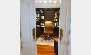 Casa  en Alquiler Haedo / Moron (A004 4660)