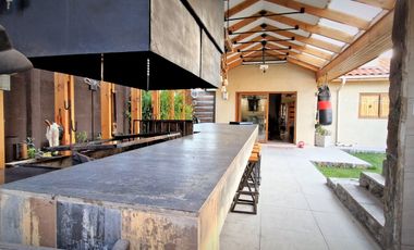 Arriendo de casa de dos pisos, en condominio exclusivo de 8 casas - La Cruz, Quillota.