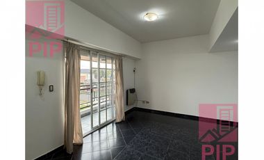 Departamento en Alquiler El Palomar / Moron (B110 1200)