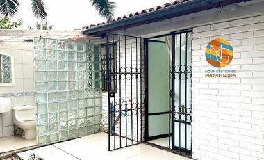 CASA CON 2D+2B, VILLA PARQUE UNIVERSITARIO, MACUL