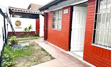 CASA CON 2D+2B, VILLA PARQUE UNIVERSITARIO, MACUL