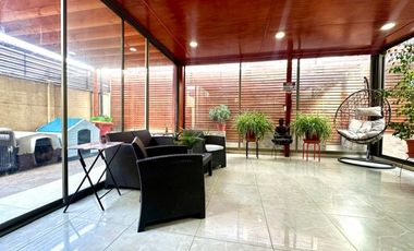 CASA DE 2 PISOS,3D+3B,192M2 TOTAL EN PEÑALOLÉN