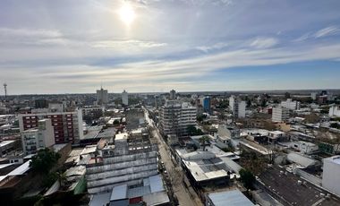 Departamento en Venta de 2 ambientes. Balcón al frente. Grandes vistas. Centro Zárate