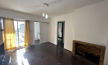 Departamento en Venta de 2 ambientes. Balcón al frente. Grandes vistas. Centro Zárate