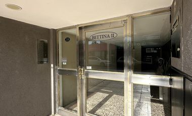 Departamento en Venta de 2 ambientes. Balcón al frente. Grandes vistas. Centro Zárate