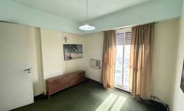 Departamento en Venta de 2 ambientes. Balcón al frente. Grandes vistas. Centro Zárate
