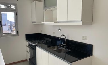VENTA DÚPLEX 4 AMBIENTES EN OLIVOS