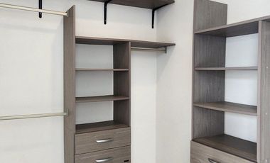 Renta bonita casa amueblada paneles solares y piscina