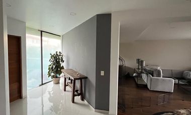 CASA EN RENTA EN LOMAS DE VALLE ESCONDIDO