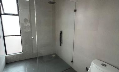 CASA EN RENTA EN LOMAS DE VALLE ESCONDIDO