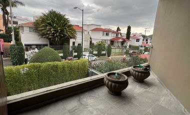 CASA EN RENTA EN LOMAS DE VALLE ESCONDIDO