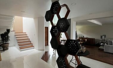 CASA EN RENTA EN LOMAS DE VALLE ESCONDIDO