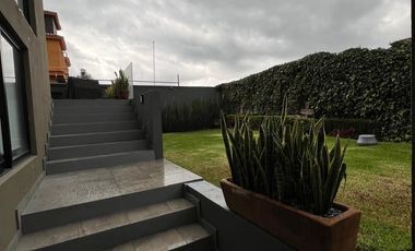 CASA EN RENTA EN LOMAS DE VALLE ESCONDIDO