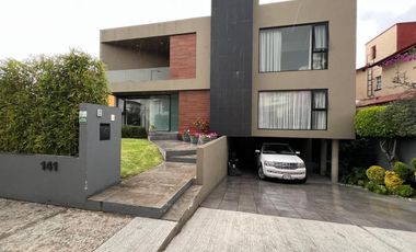 CASA EN RENTA EN LOMAS DE VALLE ESCONDIDO