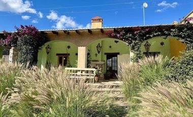 Casa de Campo a 25 minutos de San Miguel de Allende – Con un Lote de 1,399 m²